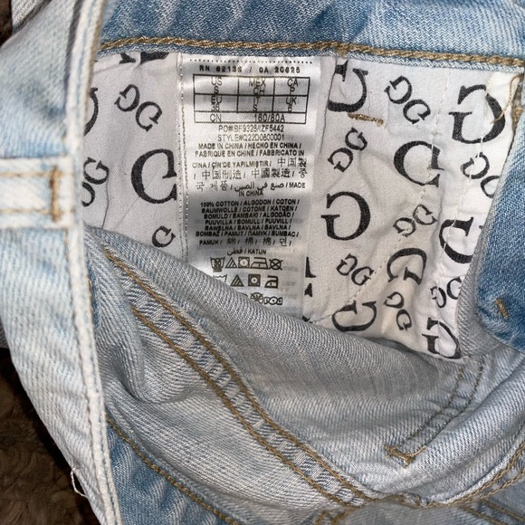 Guess jean mini skirt - Picture 4 of 4